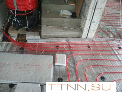 Труба сшитый полиэтилен 16 мм STOUT PEX-a 16х2,0 (бухта 200 метров) красная Труба сшитый полиэтилен 16 мм STOUT PEX-a 16х2,0 (бухта 200 метров) красная